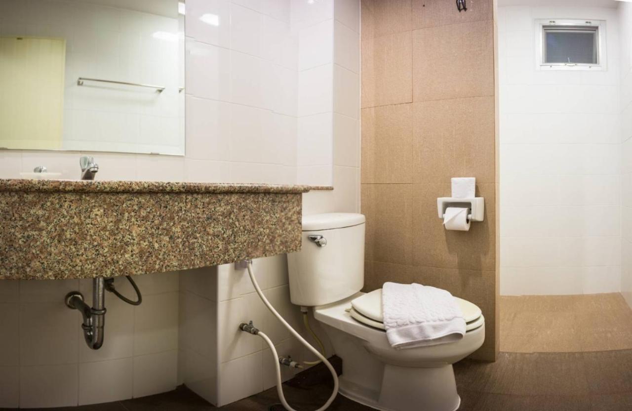Sunshine Hostel HHQ Zewnętrze zdjęcie