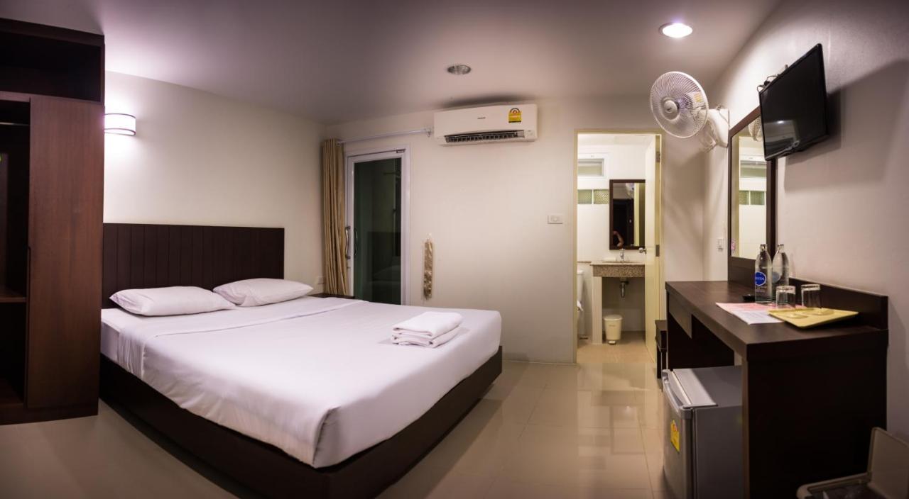Sunshine Hostel HHQ Zewnętrze zdjęcie